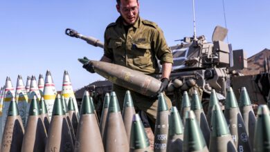 Artillery shells Israel